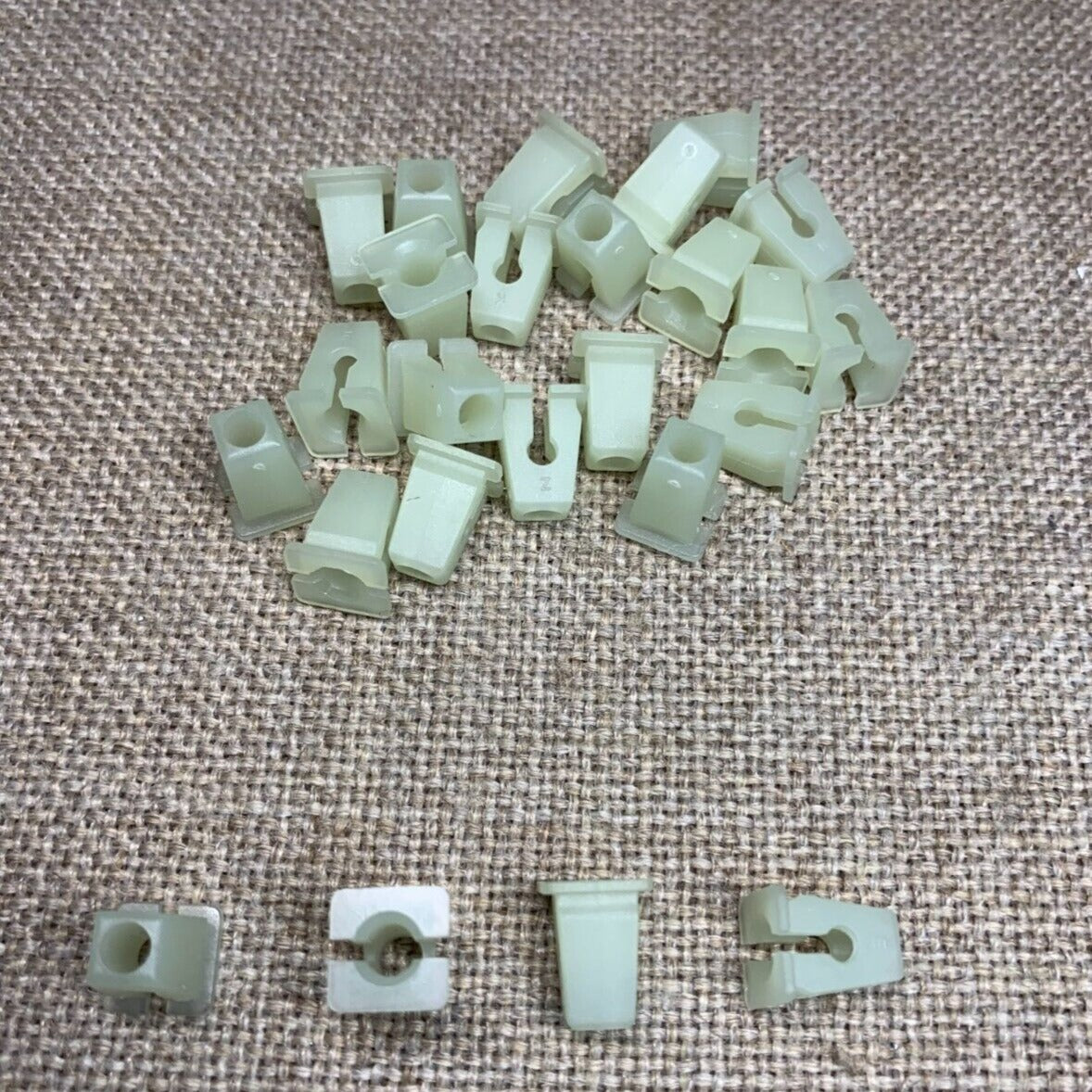 25 Auveco 22527 Lower Door & Handle Interior Trim Grommet , Nylon