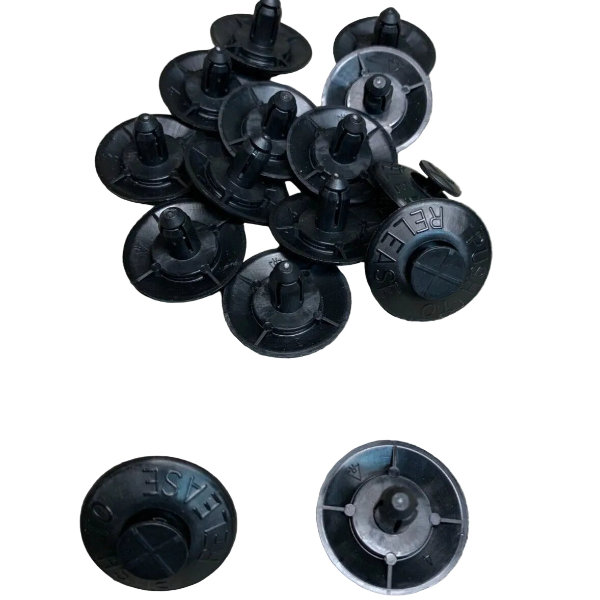 15 Auveco 22532 Heat Shield Push-Type Retainer, black Nylon