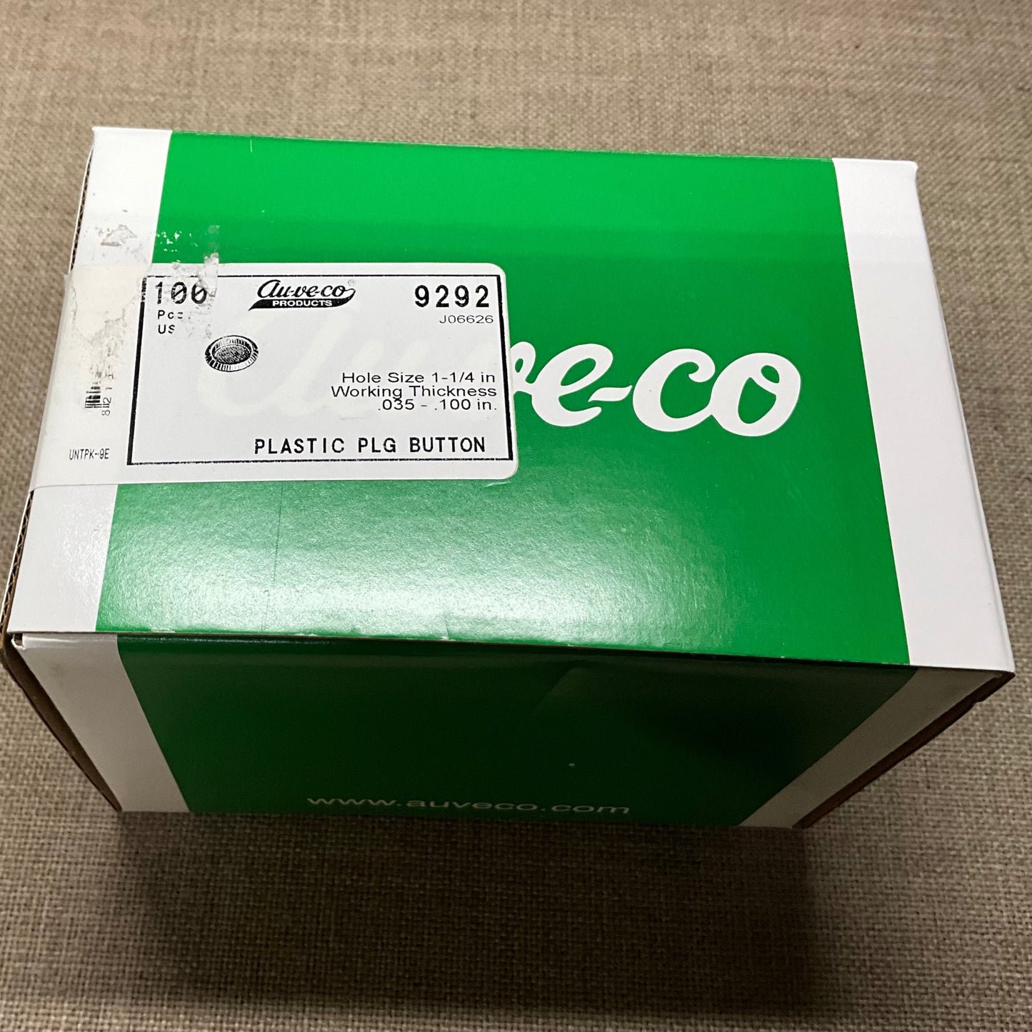 100 Plastic Plug Buttons Fits Hole Size 1 -1/4" Auveco 9292 Universal Use