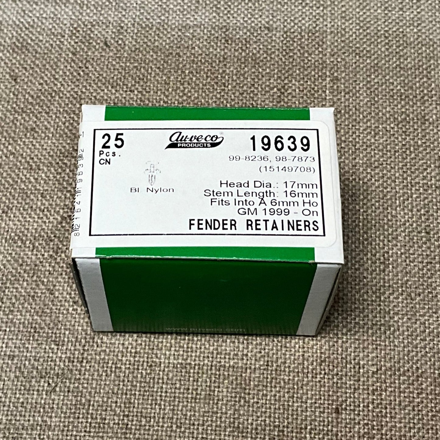 25 Fender Push Type Retainers Auveco 19639 GM : 15149708 Chrysler : 6506008AA