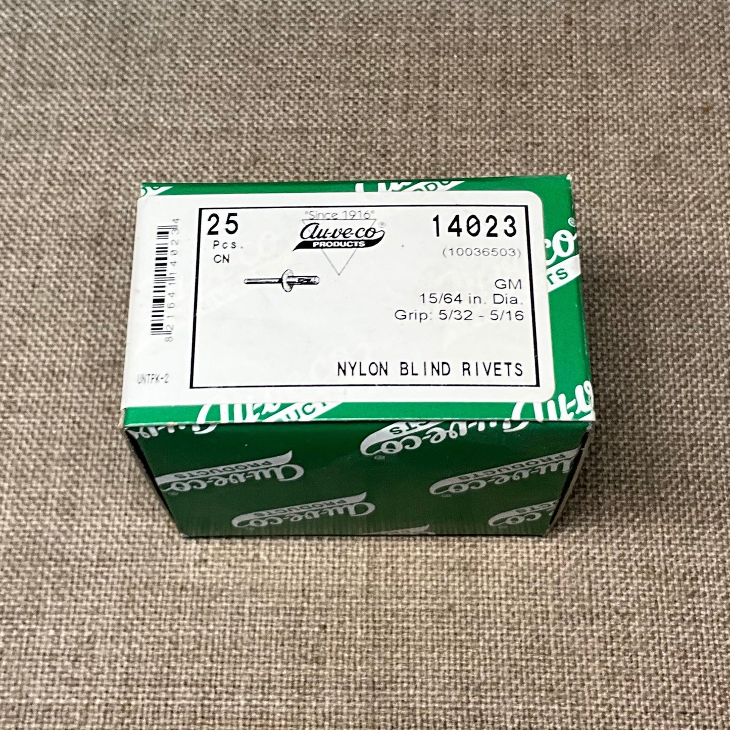 25 Nylon Blind Rivets Auveco 14023 For GM : 10036503 Automobiles Car Truck