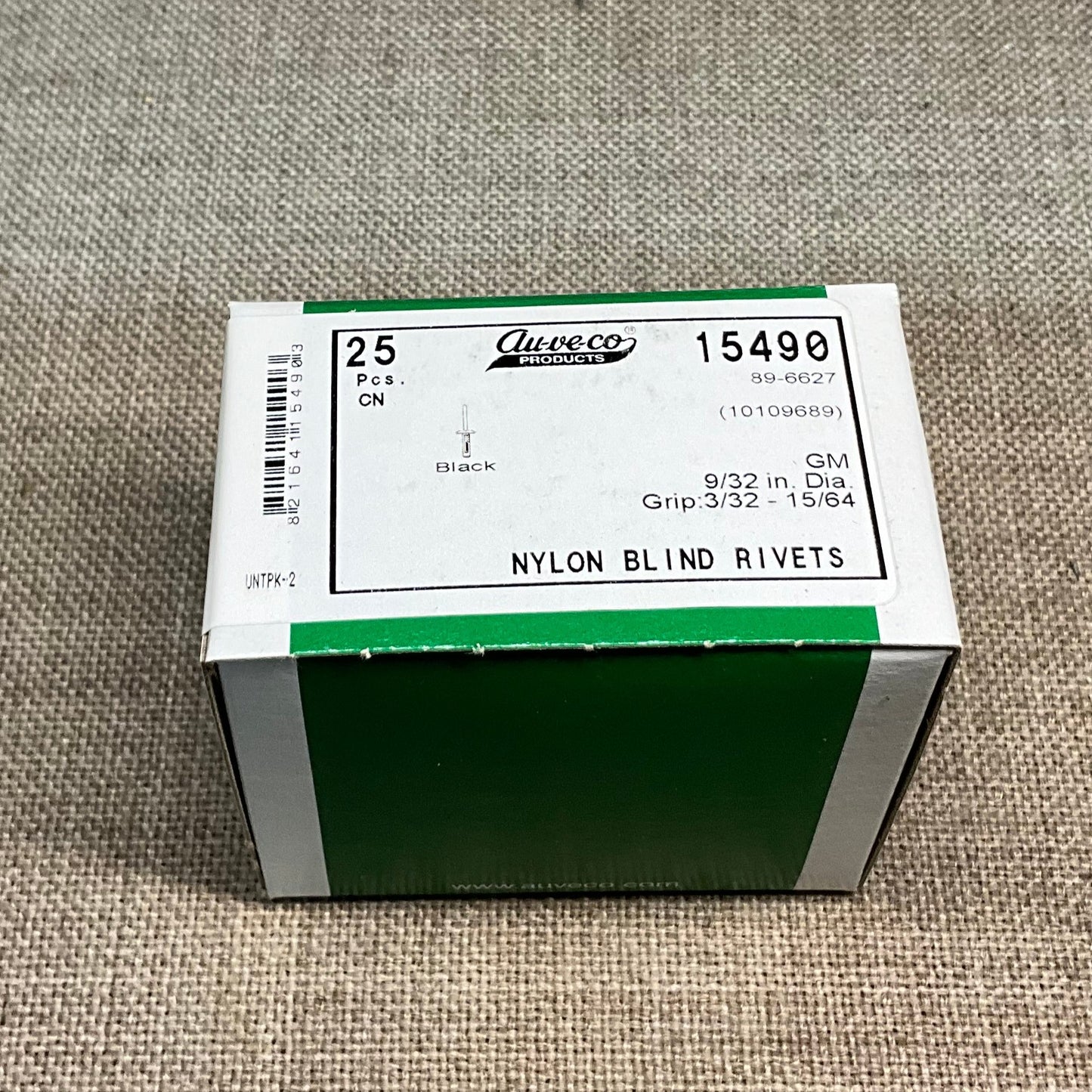 25 Nylon Blind Rivets Auveco 15490 GM:10109689 Car Truck SUV ATV Van