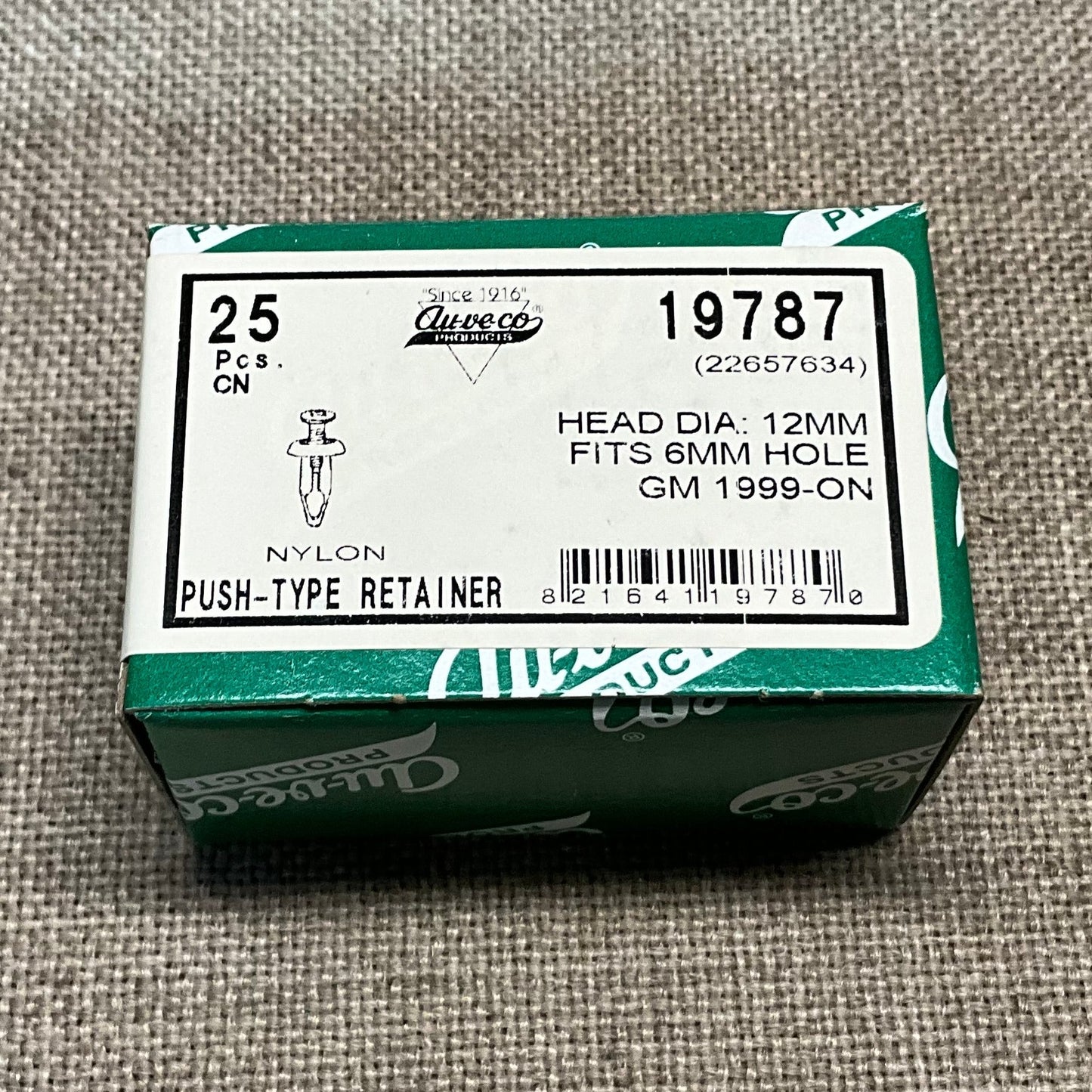 25 PCS. Auveco 19787 Push-Type Retainer-Black Nylon GMM 22657634 1999-On