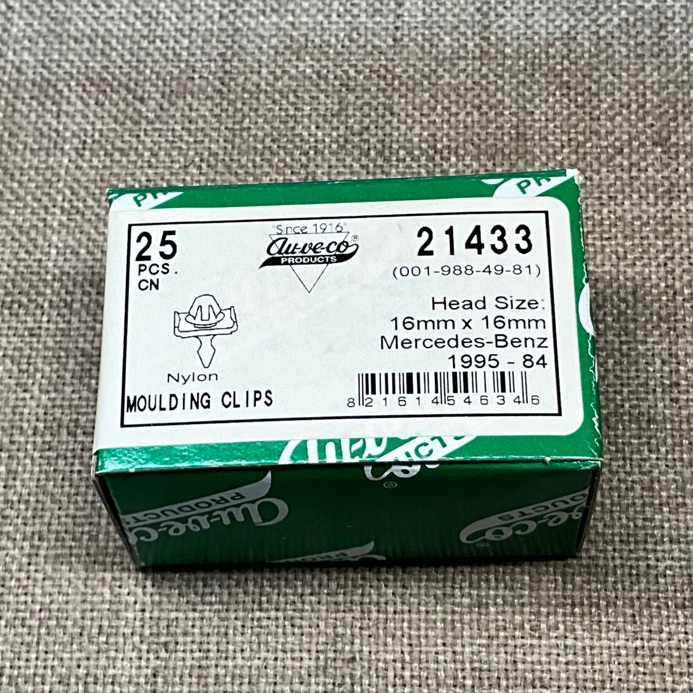 Auveco 21433 Mercedes-Benz Molding Clip. Qty 25.