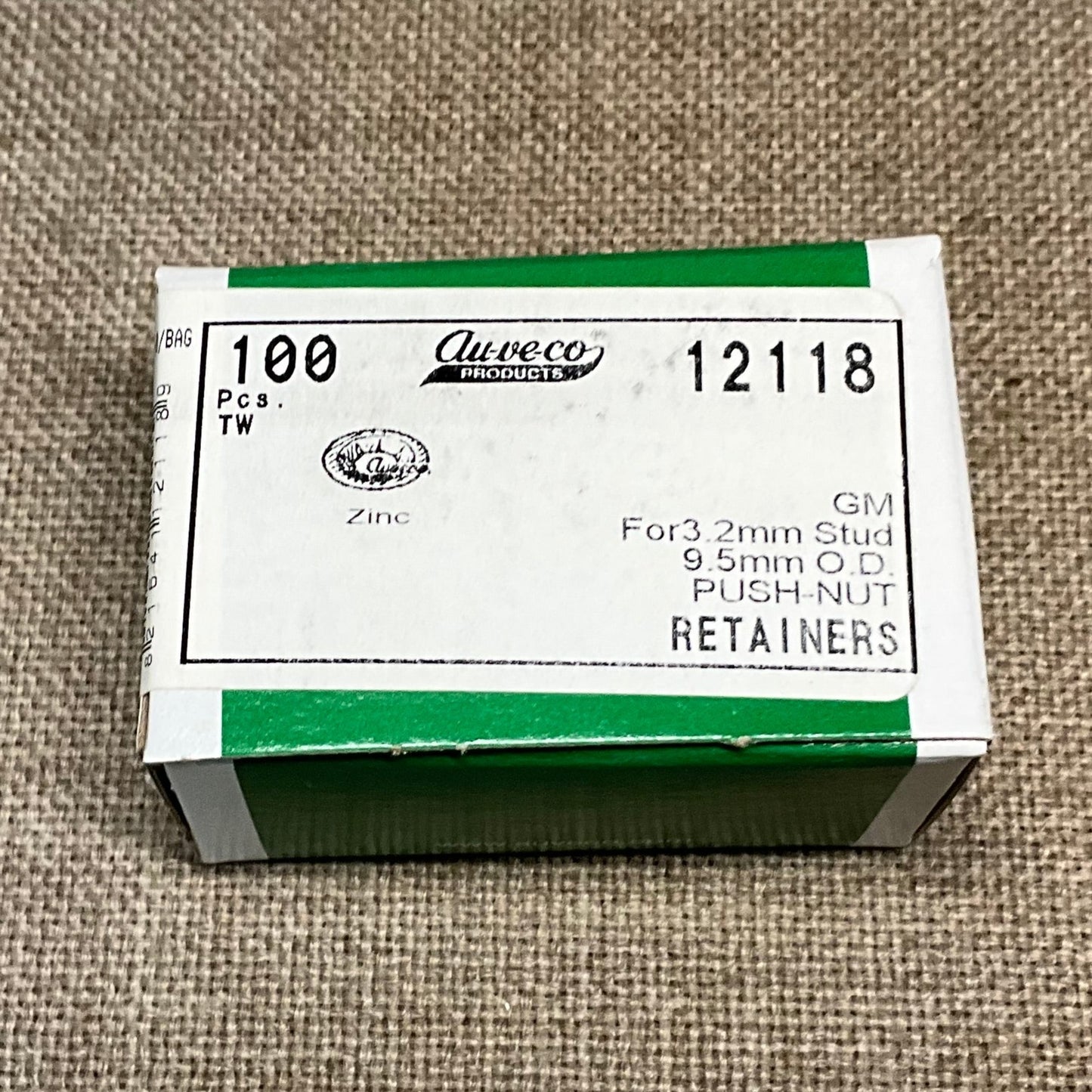 Auveco 12118 Push-On Retainer 3.2mm Stud 9.5mm O.D. -Zinc 100 pcs.