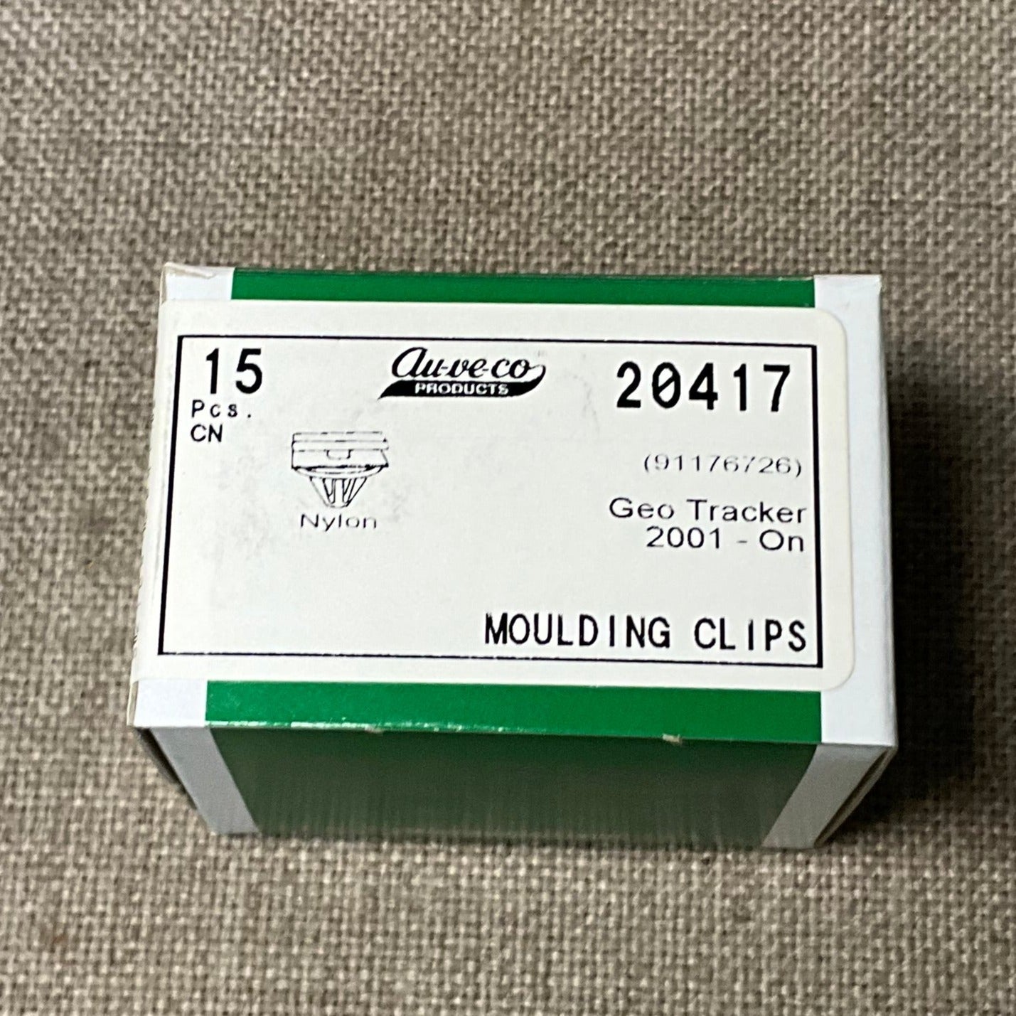 Auveco 20417 Moulding Clip with Seal, 7/16 Stem Length, GMM 91176726 Qty: 15