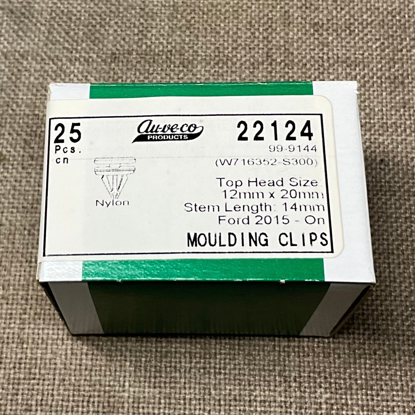 Auveco 22124 Moulding Clip With Sealer, for Ford W716352-S300 (Qty: 25)