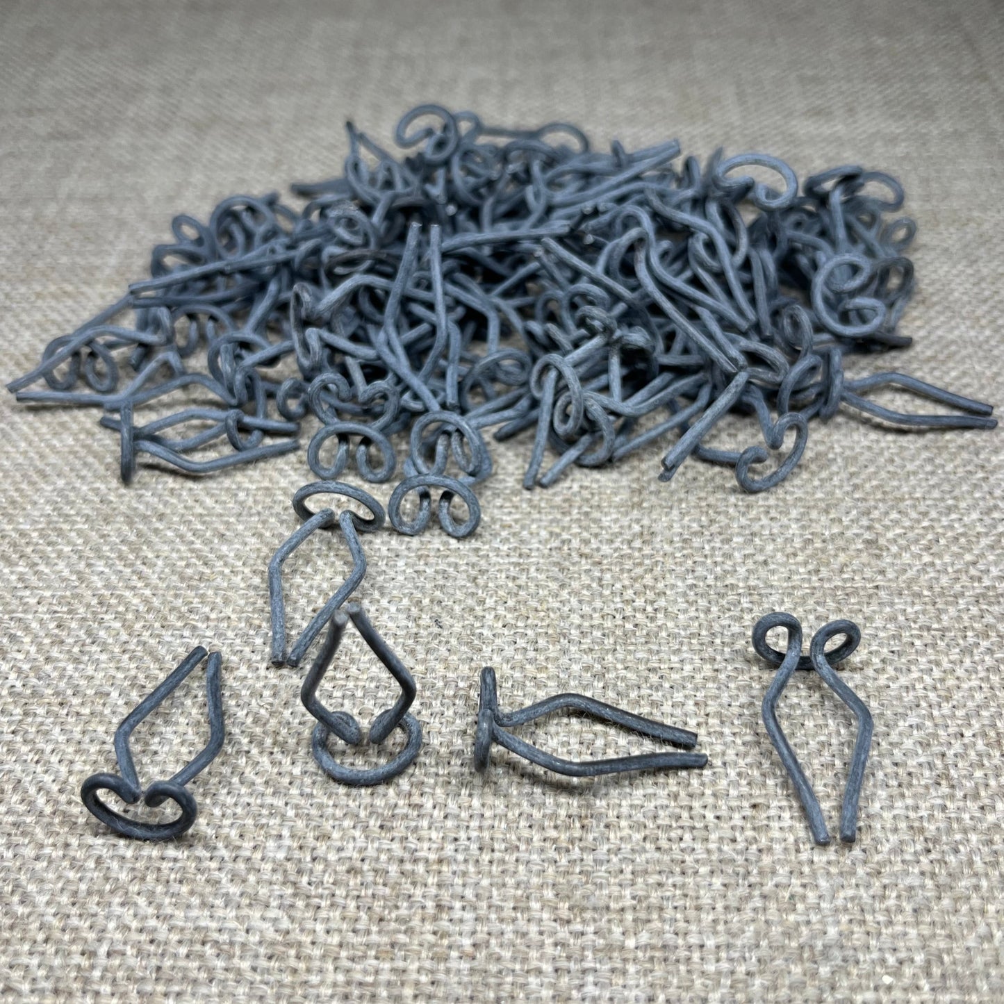 100 Chrysler Wire Door Panel Trim Fasteners Auveco 807 Year 1967 on USA made