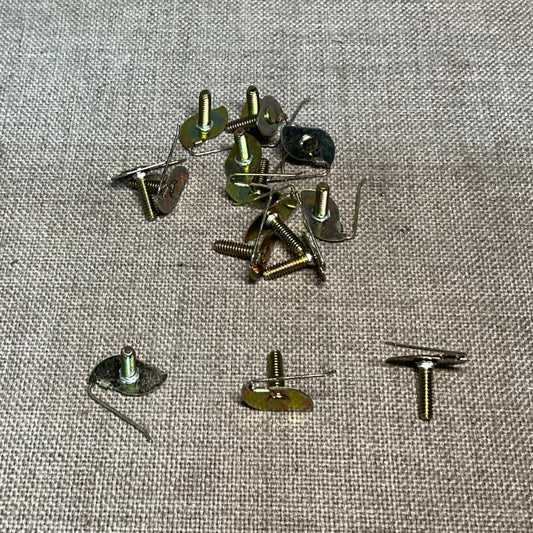 15 Molding Clips with Nuts  Auveco 19627 Ford: 358560 Chry: 1560058