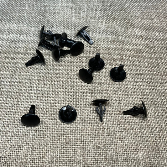 15 Retaining Clips Auveco 17205 Honda : 91501-SM4-003 From The Year 1990 - On