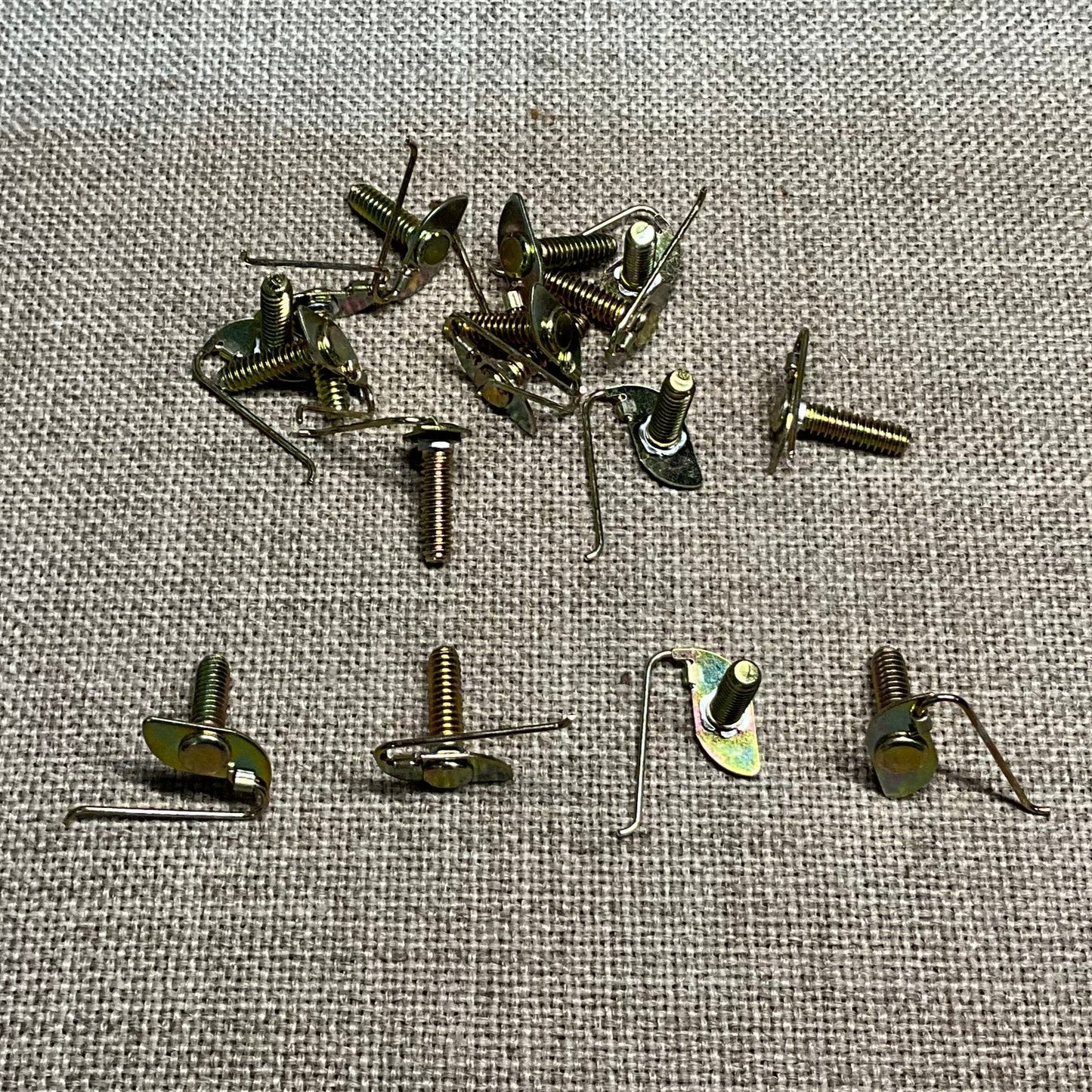 15 Universal Moulding clips with nuts Auveco 12962 GM OEM  4689929  4778814 USA