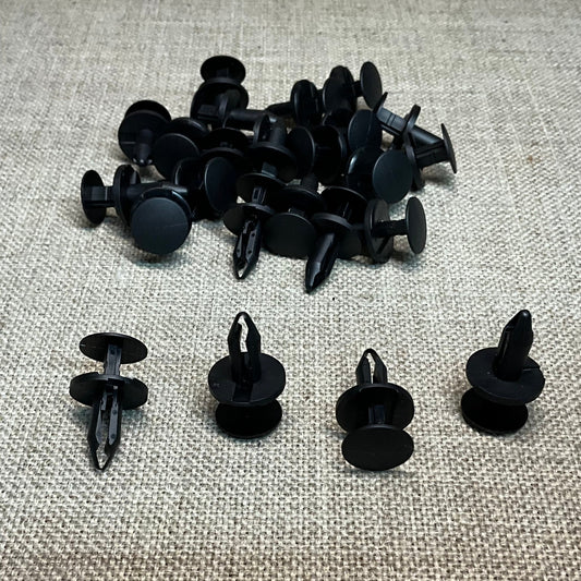 25 Exterior Trim Floor Pillar & Quarter Panel Push Type Retainer Auveco 22354