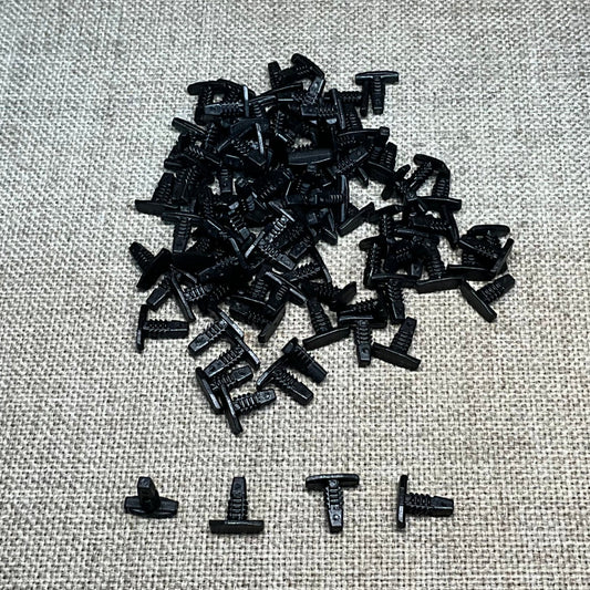 100 Weather Strip Retainers Auveco 10744 For GM: 4876498; Any Make and Model