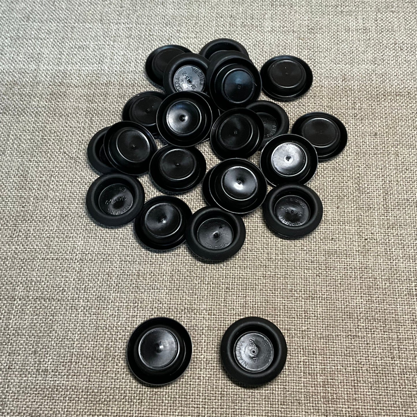 25 Plastic Plug Buttons Auveco 9291 Auto Car Truck Plug Cap Button Universal