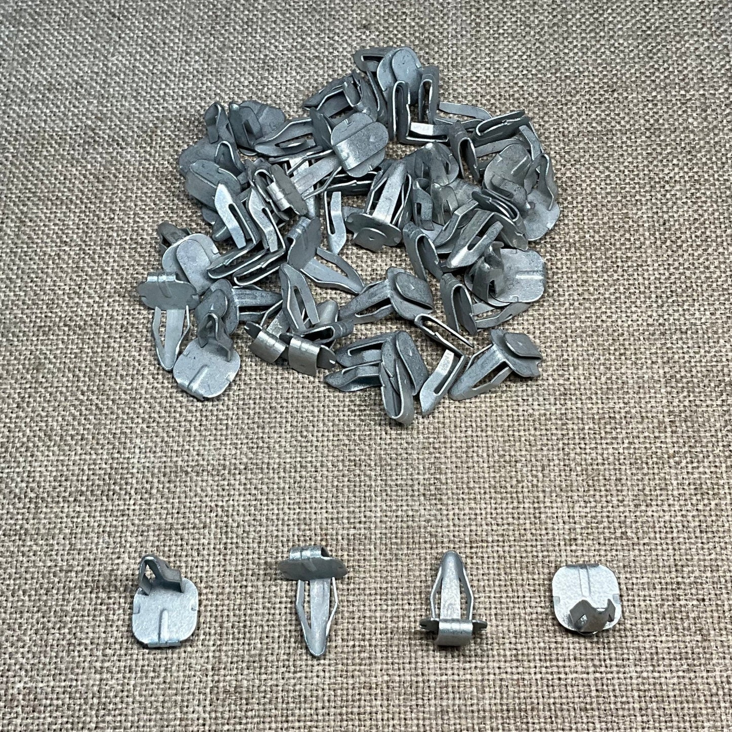 50 Trim Panel Fasteners Auveco 12134 OEM Chrysler : 4114785 From 1979 - On