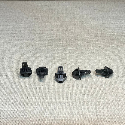 Auveco 18457 Nylon Honda Radiator Grille Clip 1994-On 5 pcs.