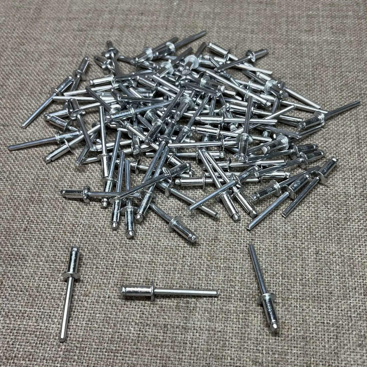 100 Blind Rivets Auveco 8311 Similar to: POP-AD64ABS & Marson-AB6-4A Universal